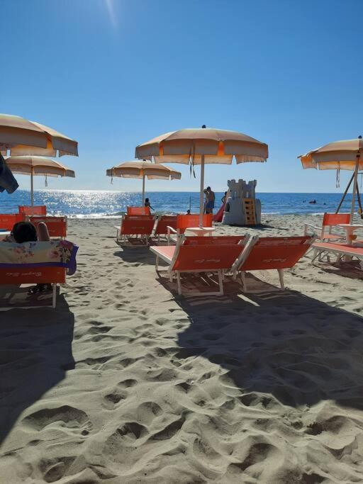 Bilocale A 15 Min Da Alassio E Albenga Ranzo-Borgo Exterior foto